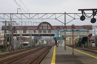 駅全景