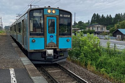 青い森701系電車