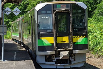 H100形気動車