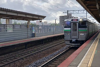 735系電車