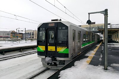 H100形気動車
