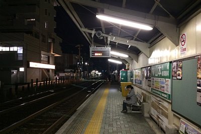 �z�[��