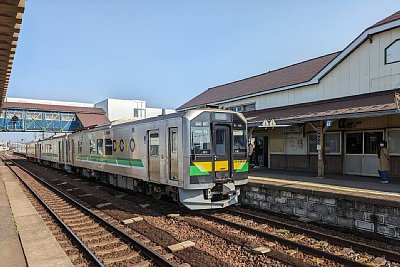 H100形気動車