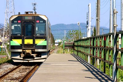 H100形気動車