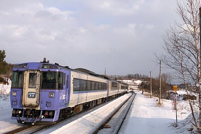キハ183形　特別快速「大雪」