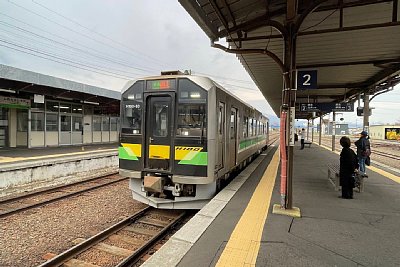 H100形気動車
