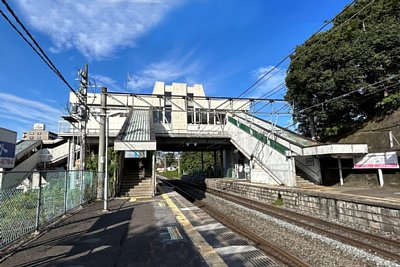 橋上駅