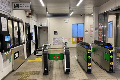 改札口